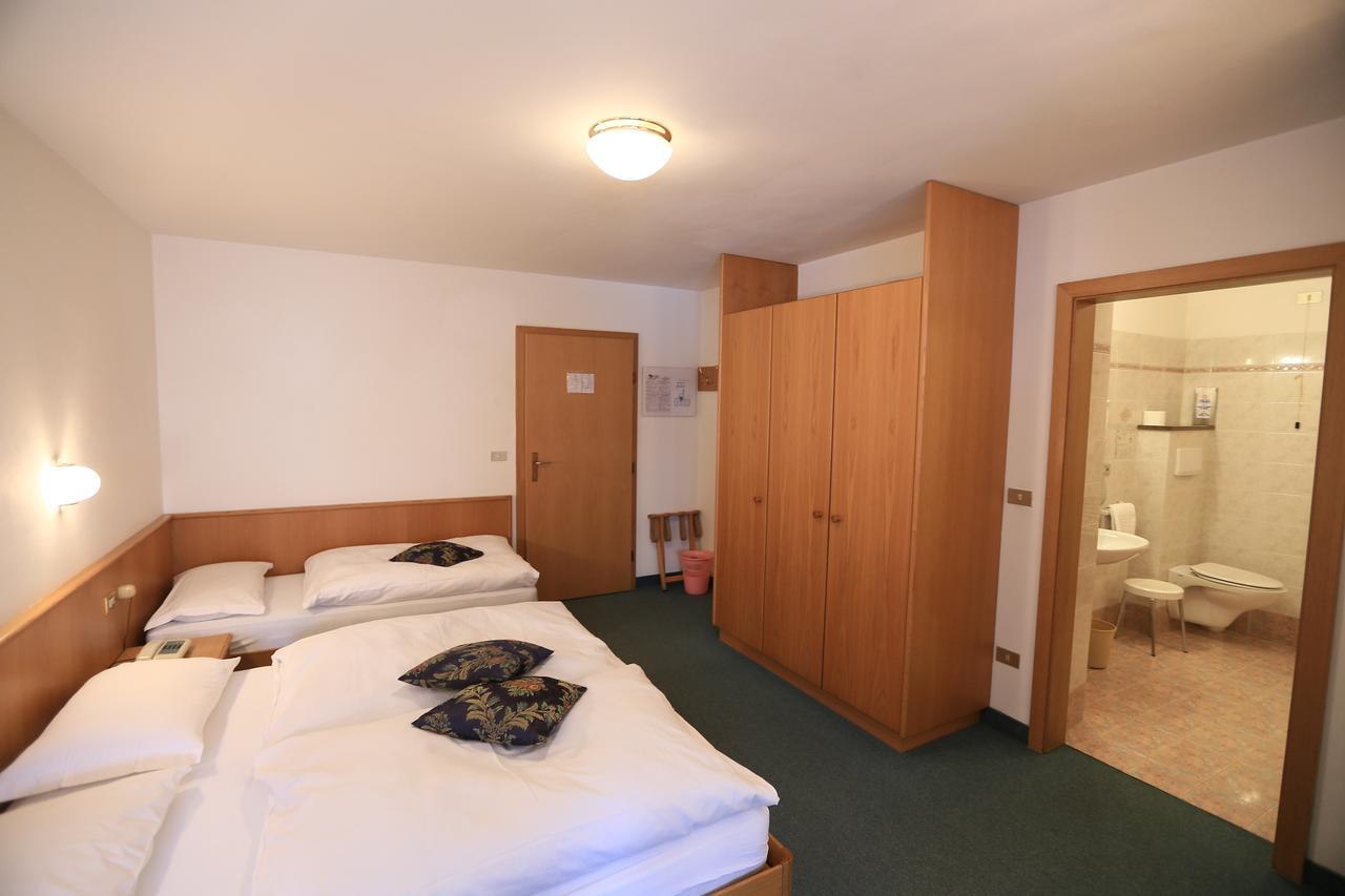 Albergo Arnica Canazei Exterior foto