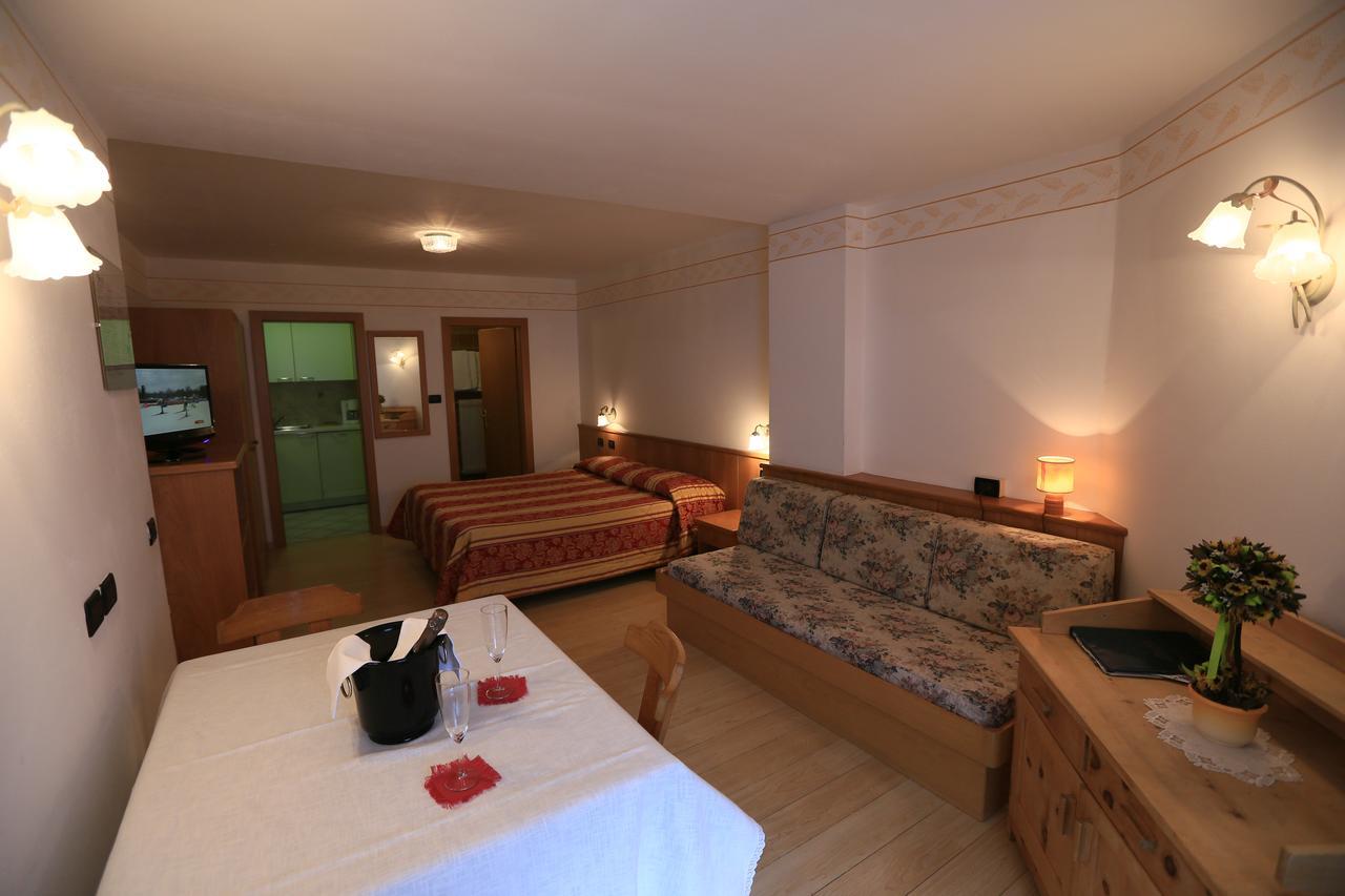 Albergo Arnica Canazei Exterior foto